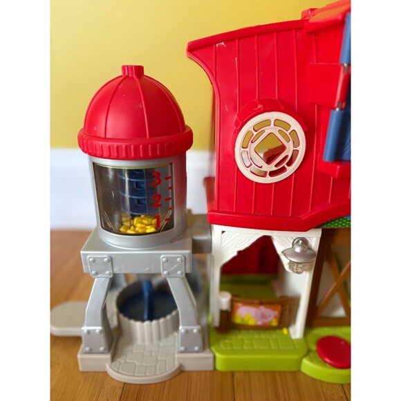 Fisher-Price Little People Toddler Learning Toy Caring for Animals Farm Playset - Picture 6 of 8
